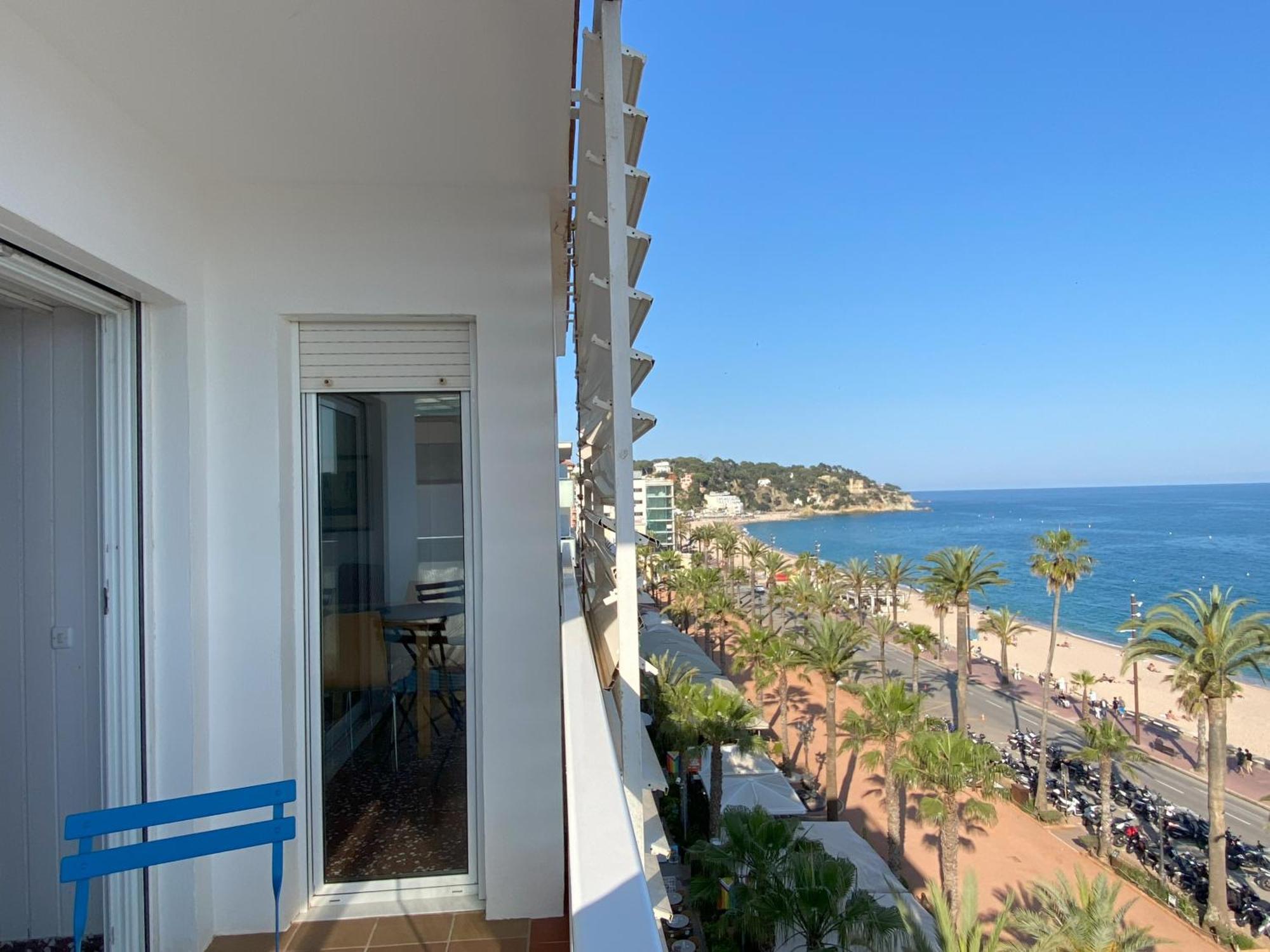 Mediterranean Apartment In Lloret De Mar Next To The Sea Ngoại thất bức ảnh